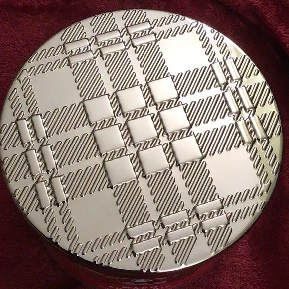 🍎 🥧 Bath and body works warm apple pie candle - Picture 2 of 4